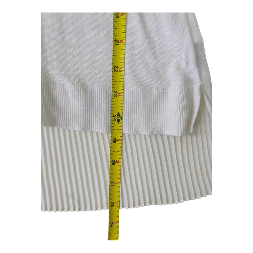 Express Women's White Comfortable and Chic Top Size XS - Picture 5 of 7